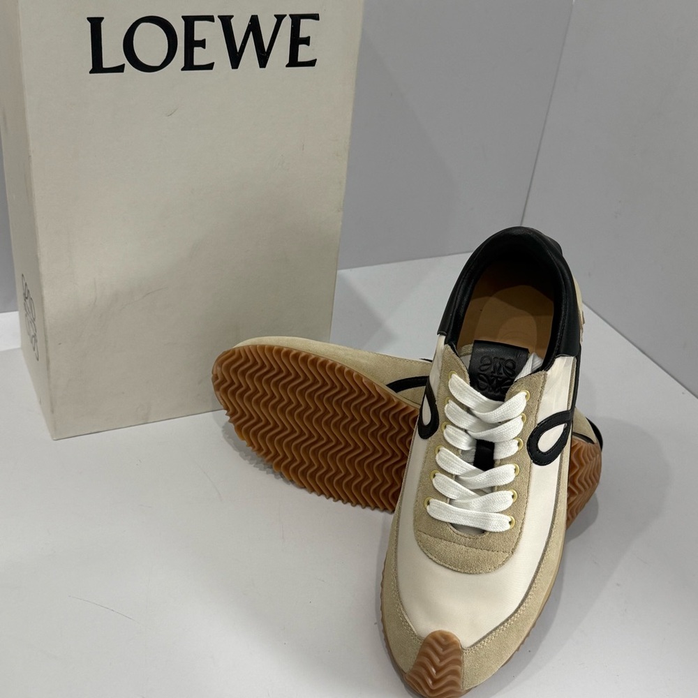 Loewe Women's Sneakers - Picture 4 of 6